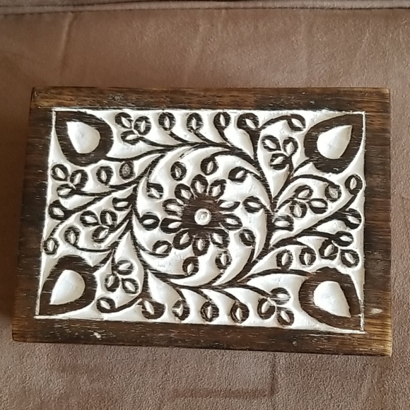 Mela Artisans Decorative Hand Crafted Wood Box - Picture 2 of 8